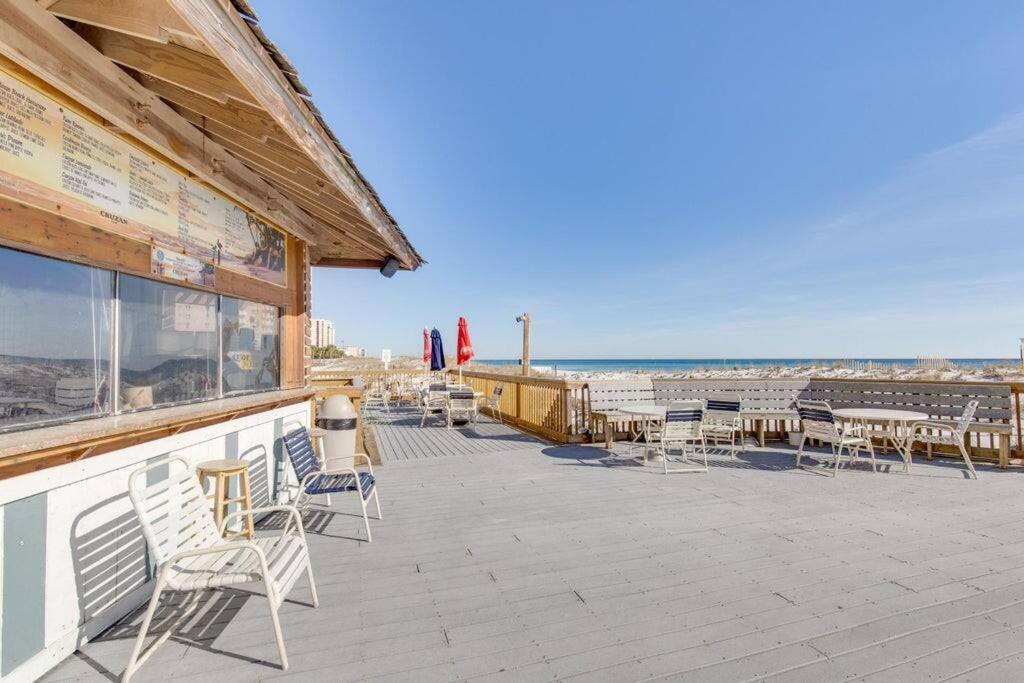 Pelican Beach Resort-Walkout Unit-On The Beach Дестин Экстерьер фото