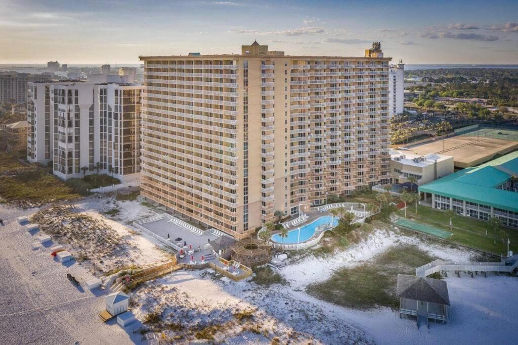 Pelican Beach Resort-Walkout Unit-On The Beach Дестин Экстерьер фото